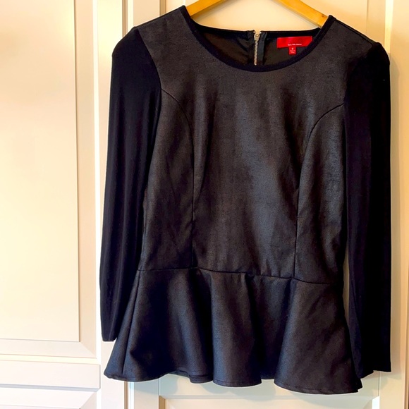 RED Saks Fifth Avenue Black Peplum Top. - Picture 1 of 5